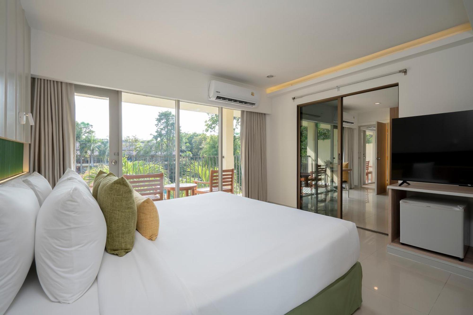The Green Park Resort Pattaya Exterior photo